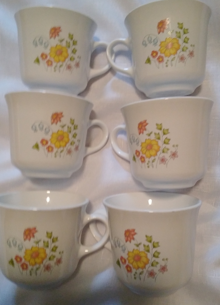 Corningware White Coffee Cups with Yellow and Orange Floral Pattern (Set of 4)